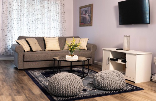 Washington House | Vista AA very beautiful and secured