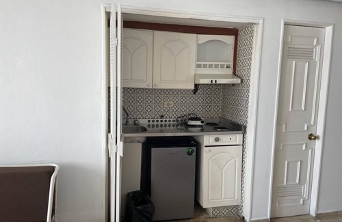 Costera Acapulco Condo | Vista al Mar, Playa, Albercas y Balcón
