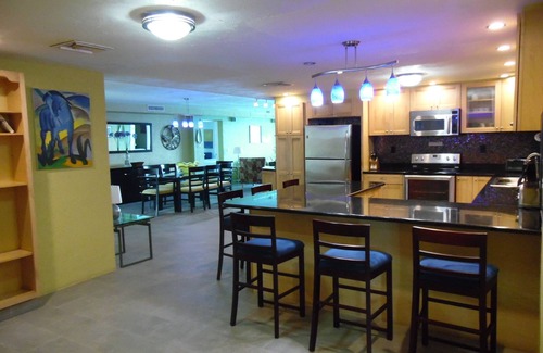 Colonia Andres Condo | VISTA AZUL - Beautiful Decorated Ocean Front - 4 Bedrooms - 6th Floor