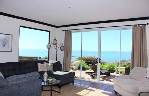 San Onofre House | Vista Blanca: Luxurious 5-bdrm in Cyprus Cove