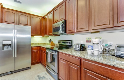 Florida Central Atlantic Coast Condo | Vista Cay 3 Bed 2 BT Huge Upscale King WOW
