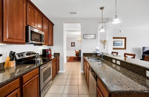 Florida Central Atlantic Coast Condo | Vista Cay Huge Lakefront Next to Clubhouse