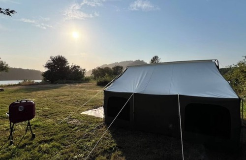Klamath Apartment | Vista Glamping Tent!