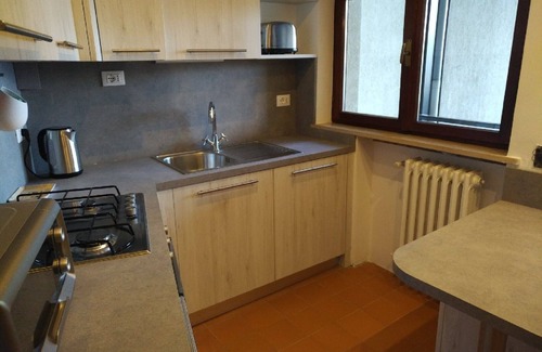 Stresa Apartment | Vista Lago Due in centre of Stresa with terrace and superb view of lake and WiFi