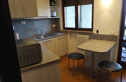 Stresa Apartment | Vista Lago Due in centre of Stresa with terrace and superb view of lake and WiFi