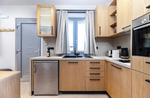 Kardamena House | Vista Mare | 100 Meters to Beach with BBQ