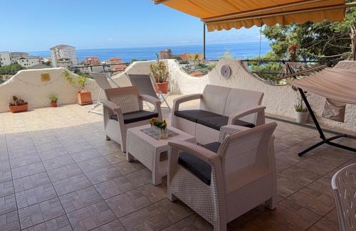 Paola Apartment | Vista Stromboli