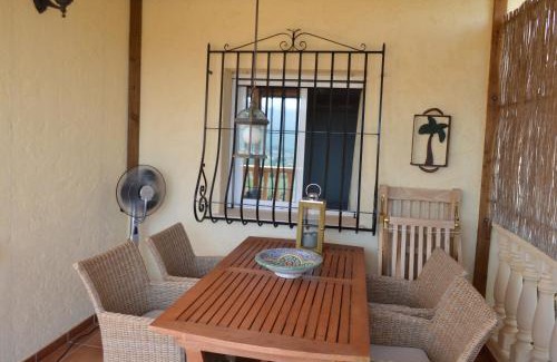 Jalon Villa | Vista Xalo