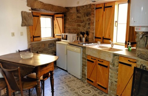 Torre de Moncorvo Apartment | Vita Portucale | Countryside Cottage Gem Moncorvo