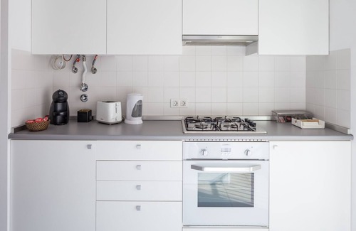 Mouraria Apartment | Vita Portucale | Downtown Premium with Garage