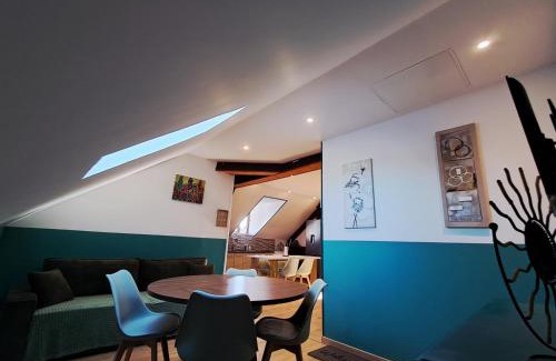 La Fere Apartment | VIVA LA VIDA