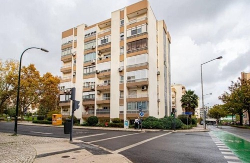 Lumiar Apartment | Viva Lisboa - Your urban refuge!