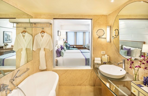 Panaji Hotel | Vivanta Goa, Panaji