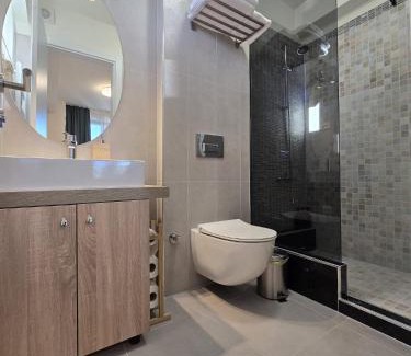 Otopeni Apartment | Vivian's Terrace Otopeni