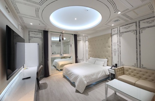 Muan Hotel | VIVID