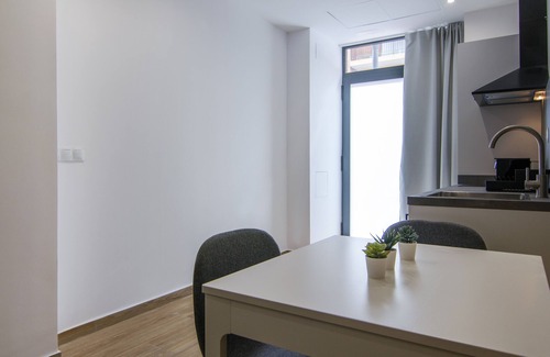 Montolivet Apartment | VLC HOST - Fray Pedro E