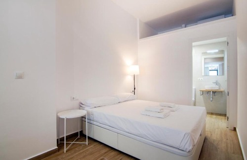 Montolivet Apartment | VLC HOST- Fray Pedro