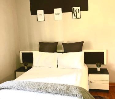 Newcastle House | VnA Guesthouse
