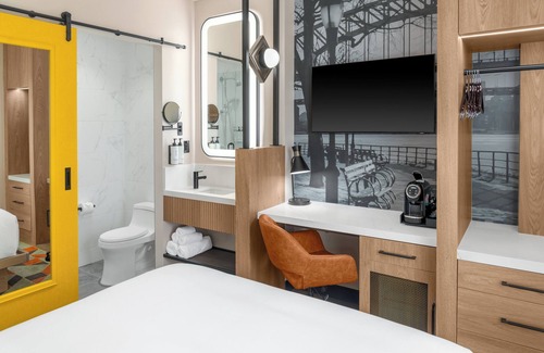 Queens Hotel | voco Astoria by IHG