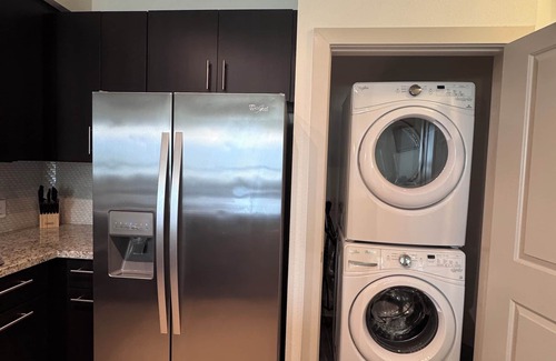 Grantville Apartment | Vora Mission Valley East: Charming 1-BR in Delightful San Diego with WiFi, AC