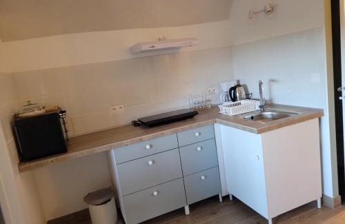 Montaigut-le-Blanc Apartment | voute atypique 40 m2