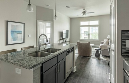 Nassau Bay Apartment | Voyager 1BD 1 - One Bedroom Apartment, Sleeps 2