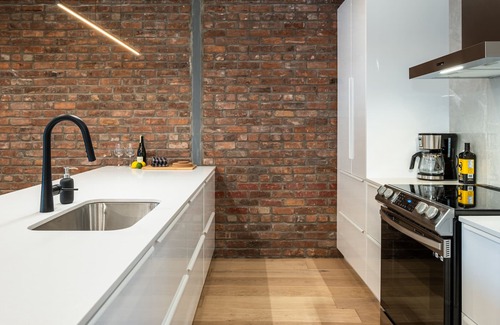 La Petite-Patrie Apartment | Vrbo Property