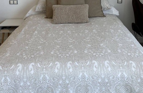 Hortaleza Apartment | Vrbo Property