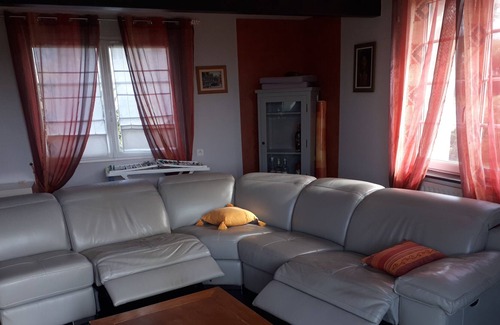 Etaules House | Vrbo Property