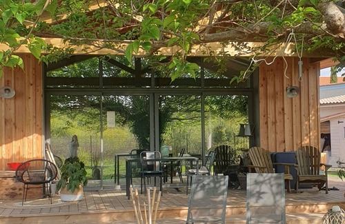 Cadaujac House | Vrbo Property