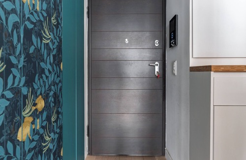 Chaillot Apartment | Vrbo Property