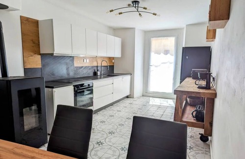 Sisteron House | Vrbo Property