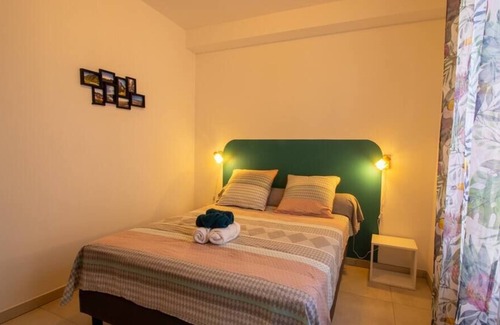 Saint-Leu Apartment | Vrbo Property