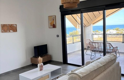 Trois-Bassins House | Vrbo Property