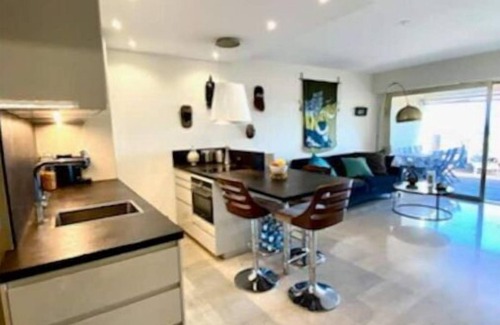 Le Cannet Apartment | Vue Baie Cannes Parking Piscine