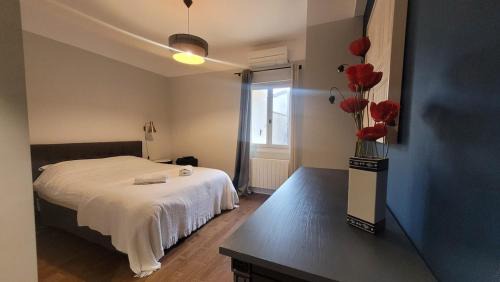 Sete Apartment | Vue Canal, 3 Suites & Double Salon
