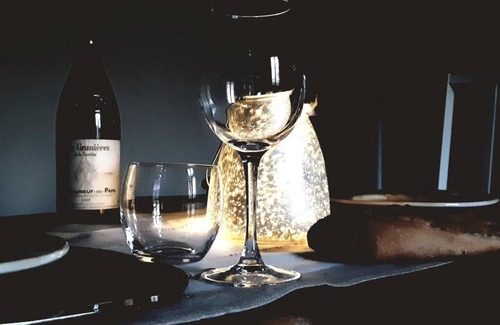 Fontaine-de-Vaucluse Apartment | Vue panoramique sur le château,montagne et grottes