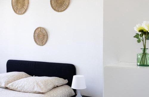 Choisy-le-Roi Apartment | Vue Parisienne - Gare et Seine