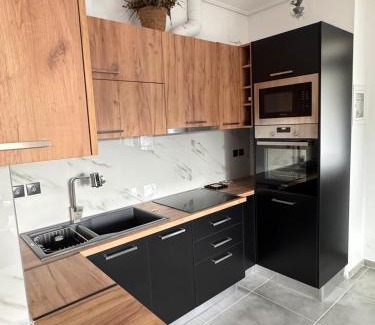 Vitina House | Vytina Escape Home