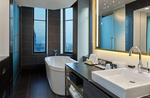 Downtown Minneapolis Hotel | W Minneapolis - The Foshay