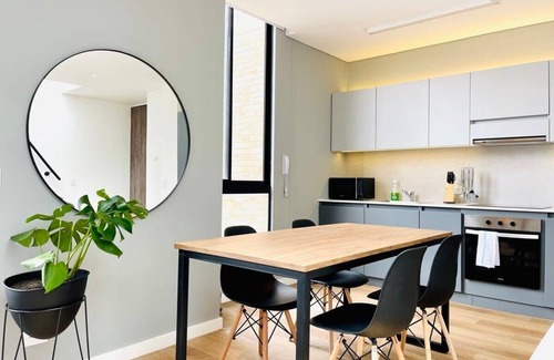 Antiguo Country Apartment | w*| Modern Duplex in Parque Virrey