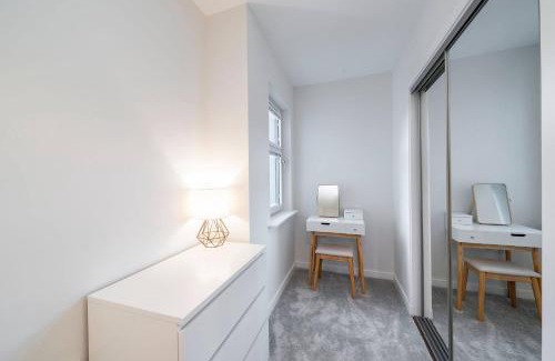 Broughty Ferry Apartment | W. Queen St. Apt.