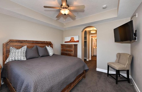St. George Hotel | W106 Kokopelli Suite L Ground Floor 3-bedroom Pool View