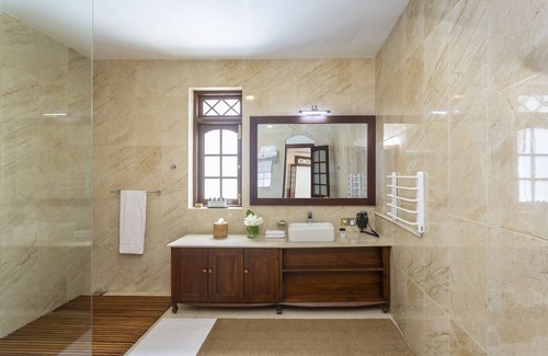 Nuwara Eliya Cabin | W15 Lake Gergory