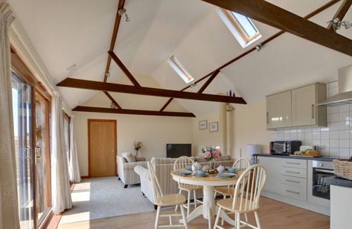 Beckley House | Waders - Two Bedroom House, Sleeps 4