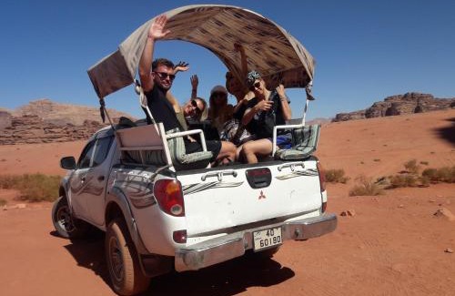 Wadi Rum Hotel | WadiRum Mobile Camp
