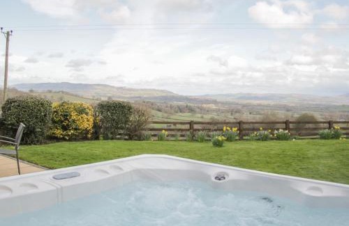 Garthmyl House | Waggoners Cottage
