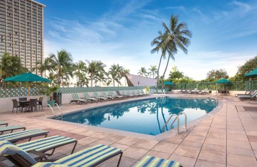 Waikiki Resort | Waikiki Marina Resort at the Ilikai