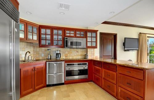 Wailua Apartment | Waipouli Beach Resort Exquisite Luxury VIP Oceanfront Condo! AC Pool