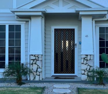Bargara House | Wait and Sea Bargara